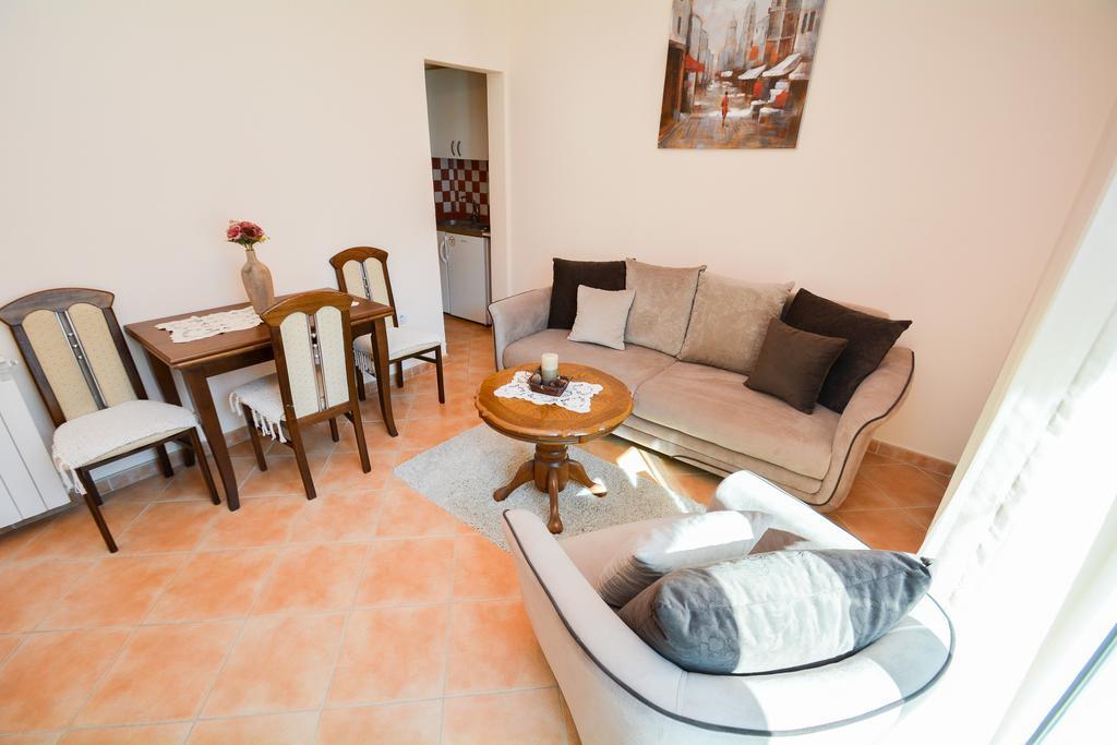 Apartments Jovanovic Kotor Eksteriør billede