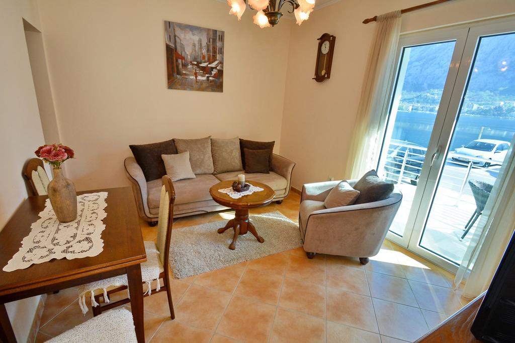 Apartments Jovanovic Kotor Eksteriør billede