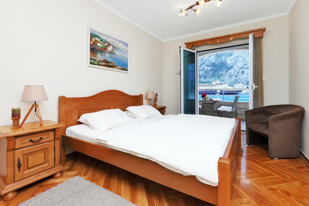 Apartments Jovanovic Kotor Eksteriør billede